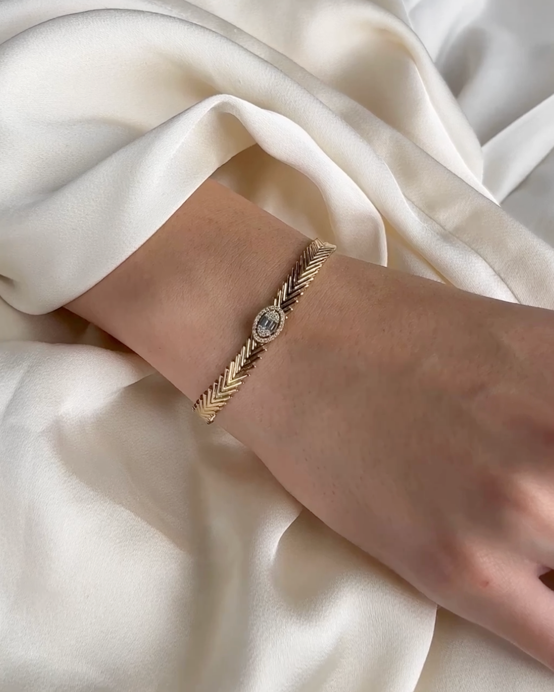 22 Ayar Altın Yerine Günlük Kullanıma Uygun 14 Ayar Altın Takılar