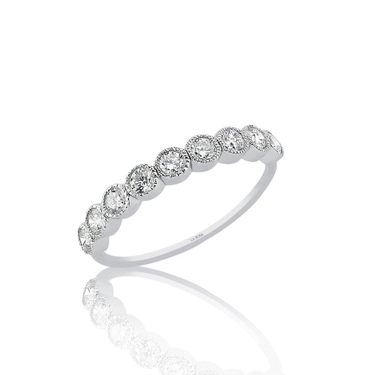 Yuvarlak Işıltı Minimal Pırlanta Yüzük