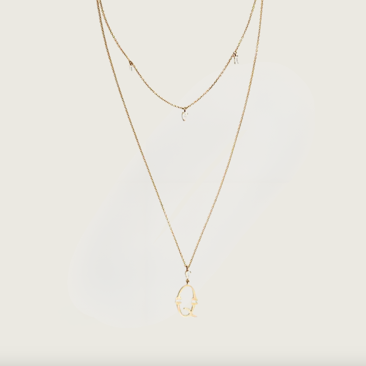 Monogram İkili Q Altın Kolye
