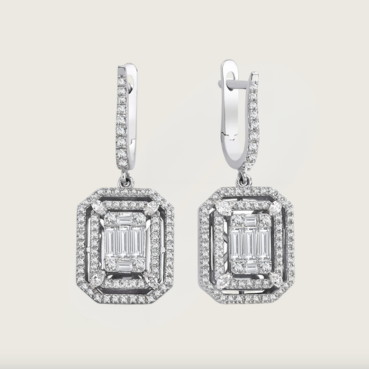 Ra'nın Işığı Beyaz Altın Baget Pırlanta Küpe