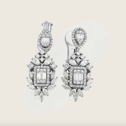 Luna Beyaz Altın Marquise Pırlanta Küpe