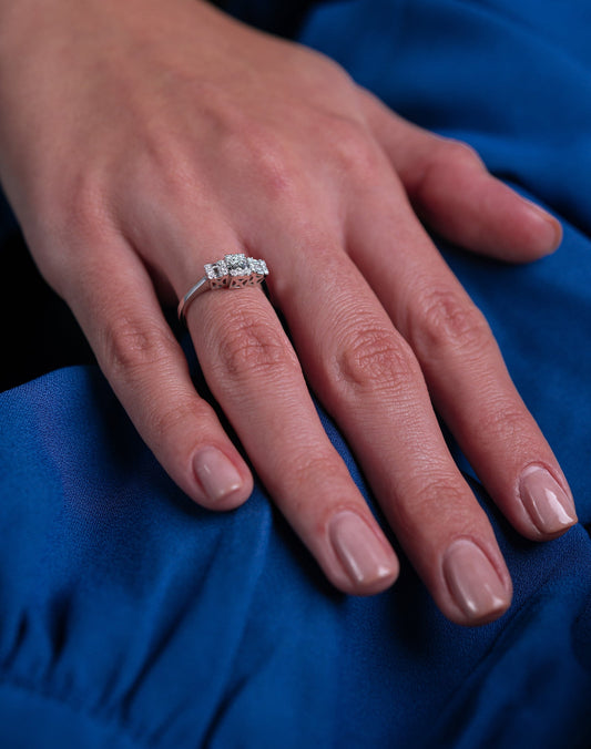 Square Shine Beyaz Altın Pırlanta Yüzük