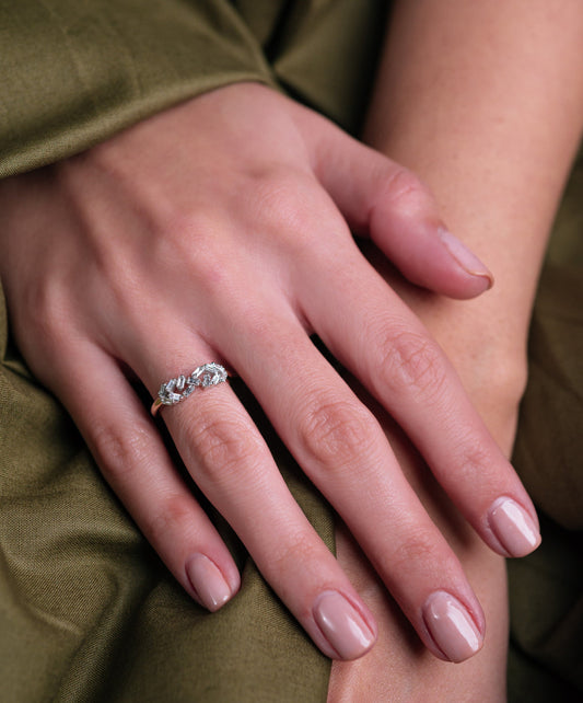 Infinity Baget Pırlanta Altın Yüzük