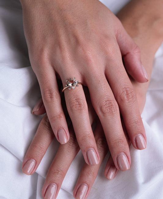 Pembe Safir Pırlanta Rose Altın Yüzük