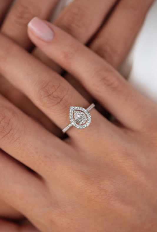 Elegant Pure Baget Pırlanta Yüzük