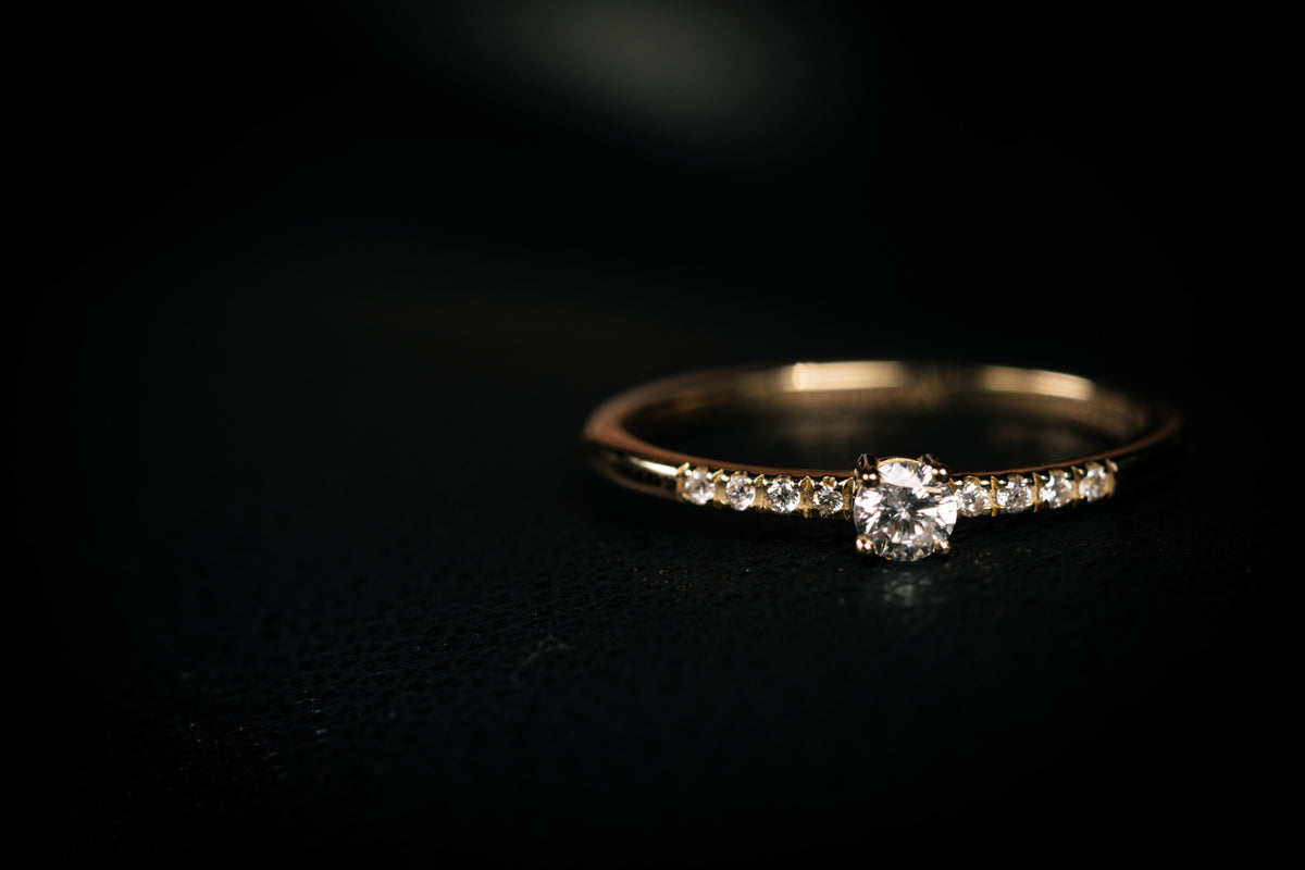 0.20ct Tektaş Pırlanta Minimal Altın Yüzük