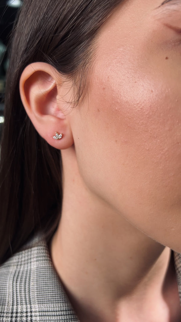 Minimal Elegans Markiz Pırlanta Küpe