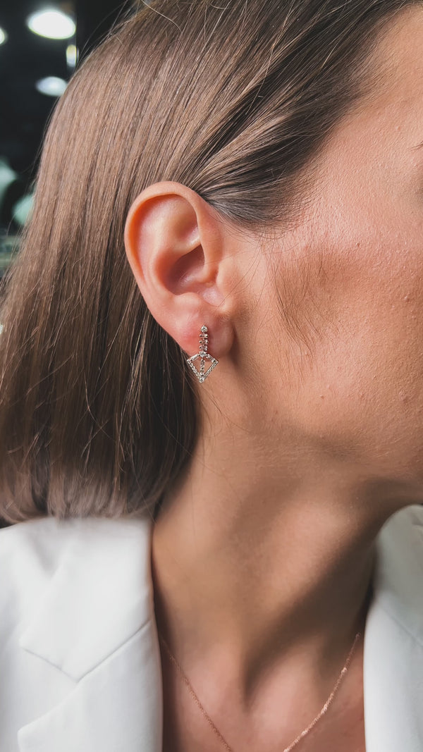 Parıltılı Geometri Rose Altın Baget Pırlantalı Küpe